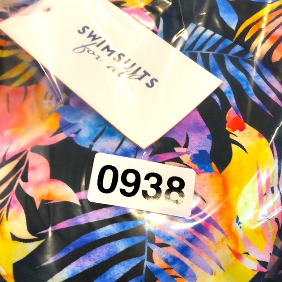 NWT 26 Swimsuits for All Plus Women’s Bathing Suit Bikini Tankini Top - Picture 9 of 9